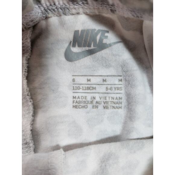 Nike Girls Size 6 Hooded Sweatsuit and 6x Jacket Gray & Pink - Picture 7 of 7